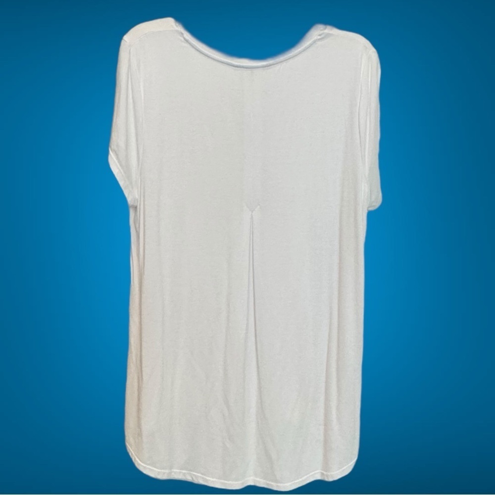 Members Mark Favorite Everyday Tee White S/S V-neck Shirt Top Size XL NWOT - Picture 2 of 4
